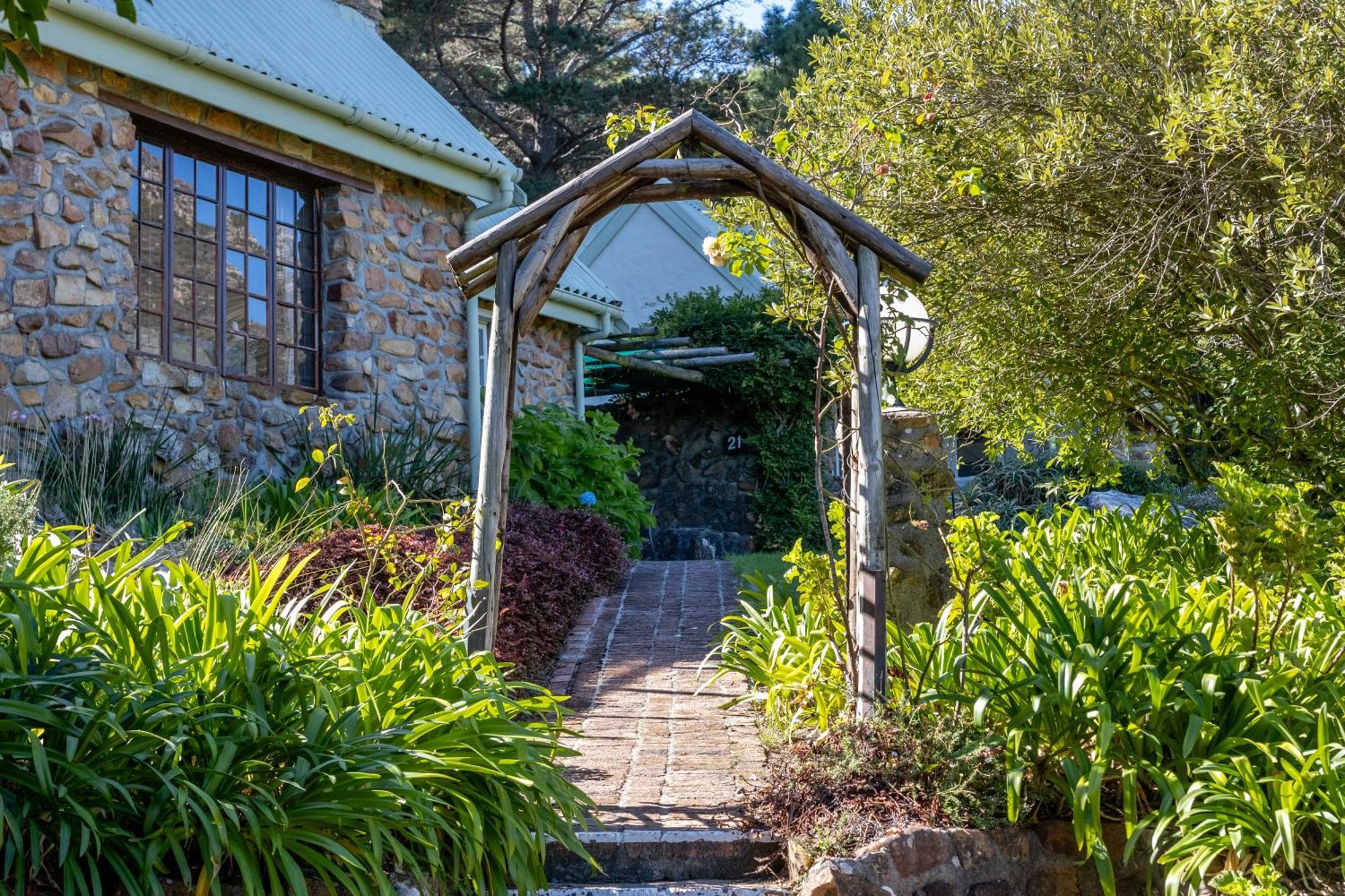 Strelitzia Cottage Cape Town Exterior photo